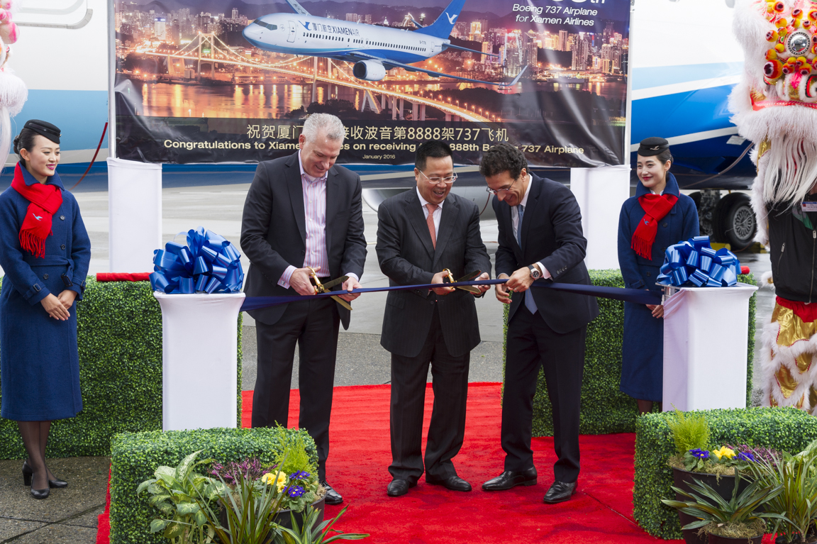 波音、廈門航空共同慶祝第8888架737交付